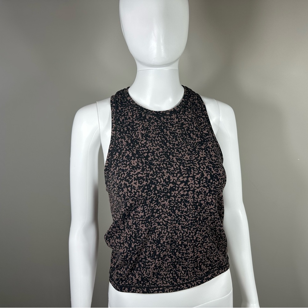 Athleta Shanti Leopard Print Crop Top - Picture 4 of 8